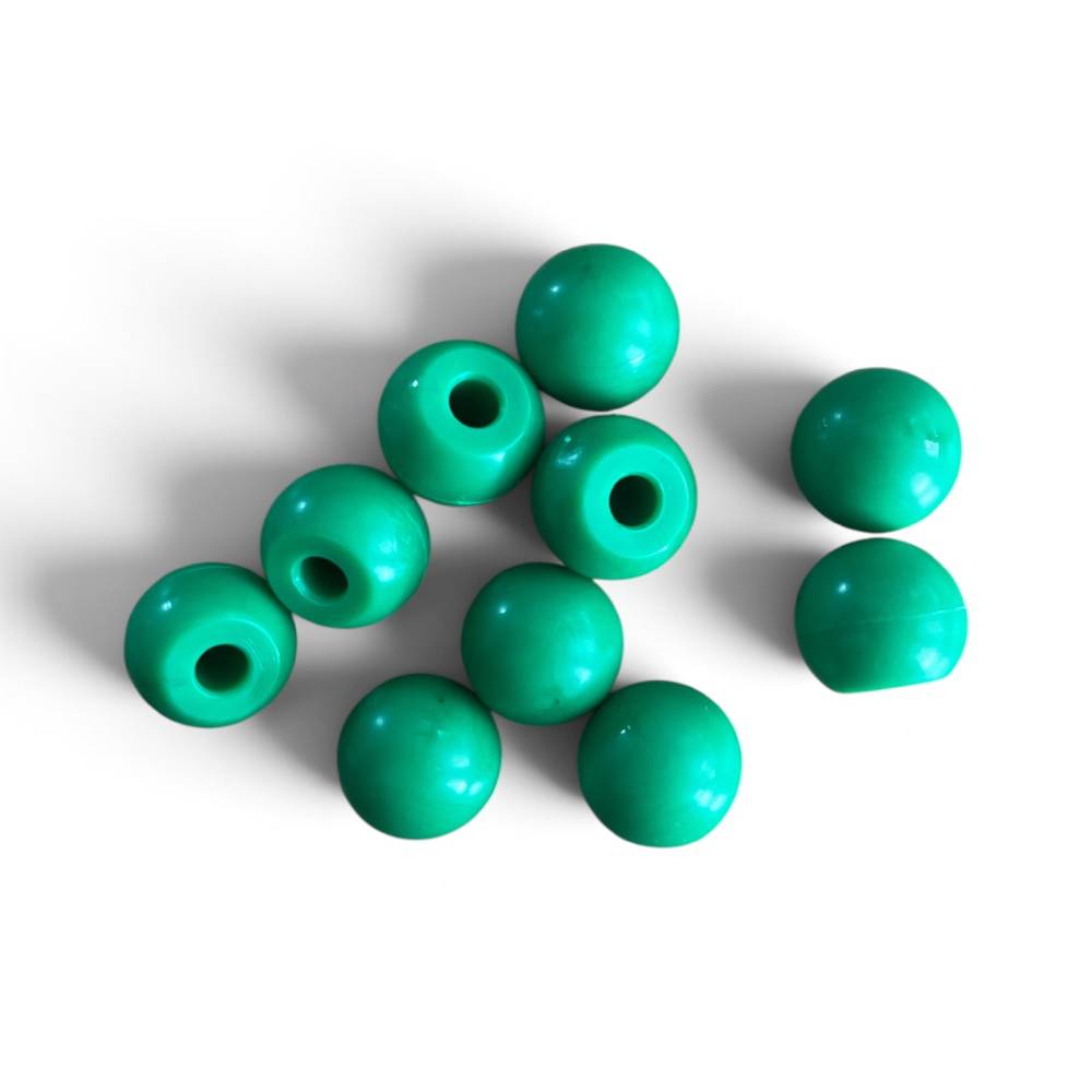 Chlorine molecular model atoms 17mm 1-hole green – pack of 10