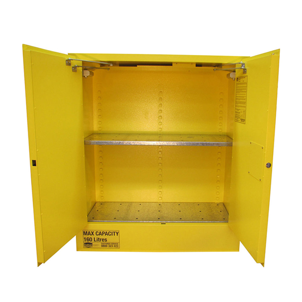 Flammables Cabinet 160L, 2 shelves