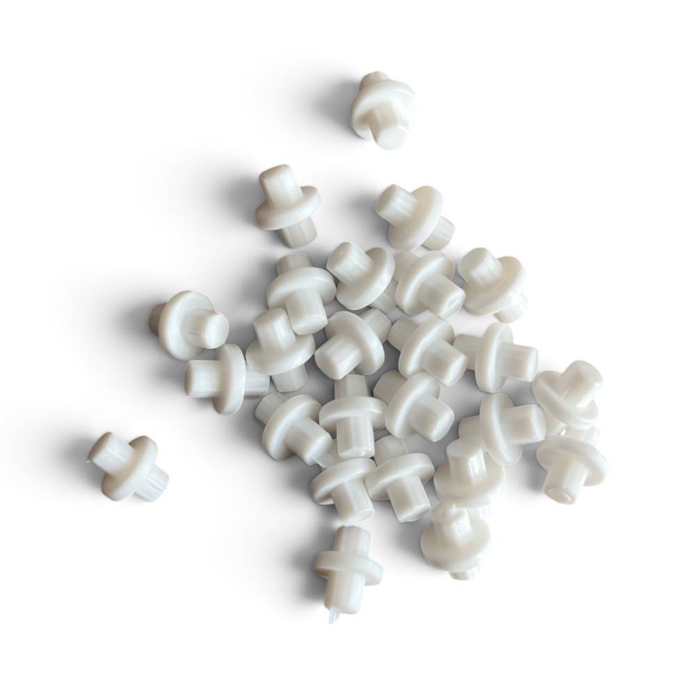Short white molecular model links 11mm – pack of 25
